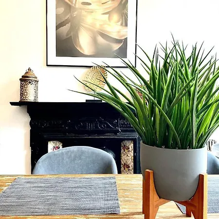 Horner House - Carlton&co יורק